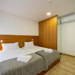 Central Suites Penzion São João da Madeira