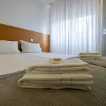 Central Suites Penzion São João da Madeira