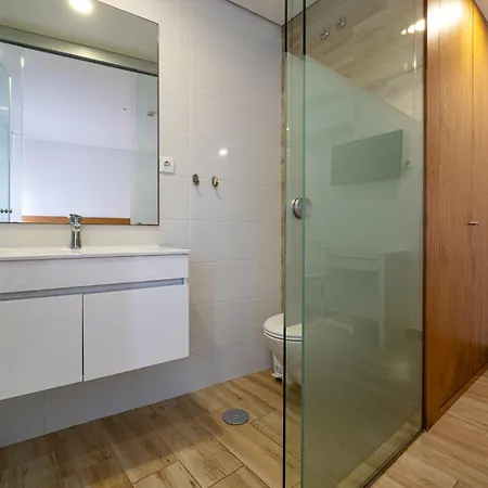 Central Suites 1 3*
