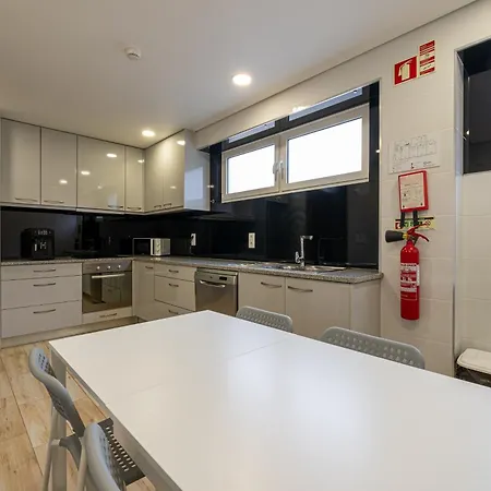 Central Suites Sao Joao da Madeira