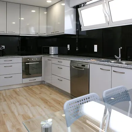 Central Suites São João da Madeira