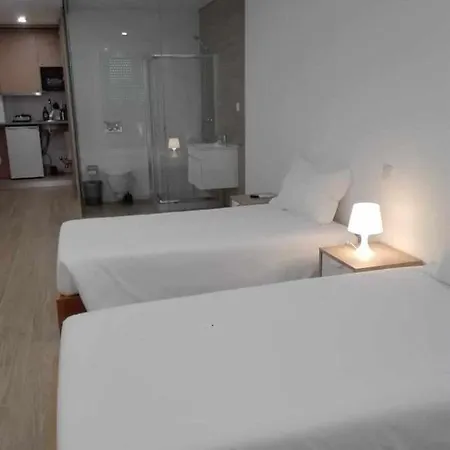 Central Suites 3* São João da Madeira