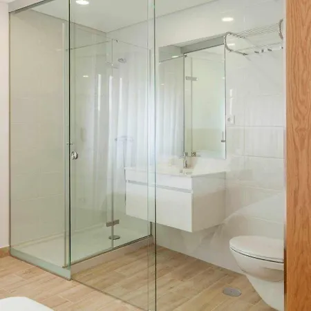 Central Suites 1 Gasthof São João da Madeira