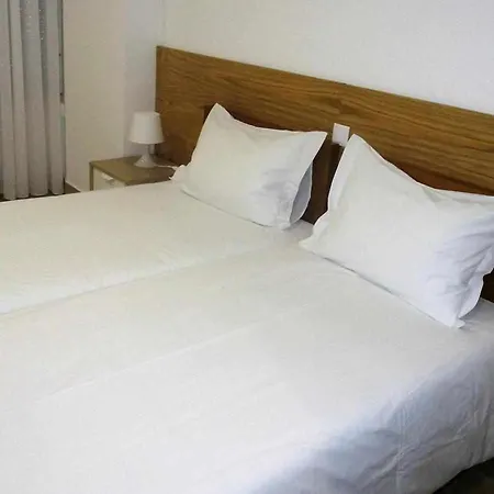 Central Suites 1 Gasthof São João da Madeira