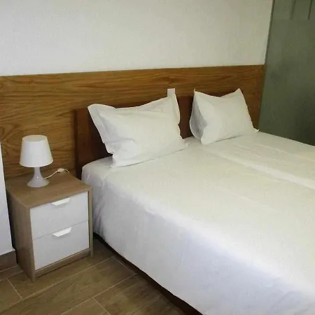 Central Suites 1 3* São João da Madeira