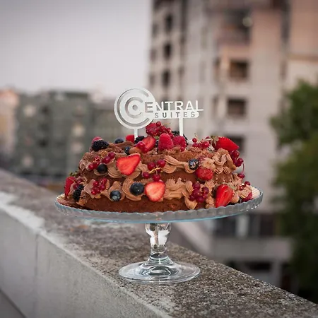 Central Suites 1 3*
