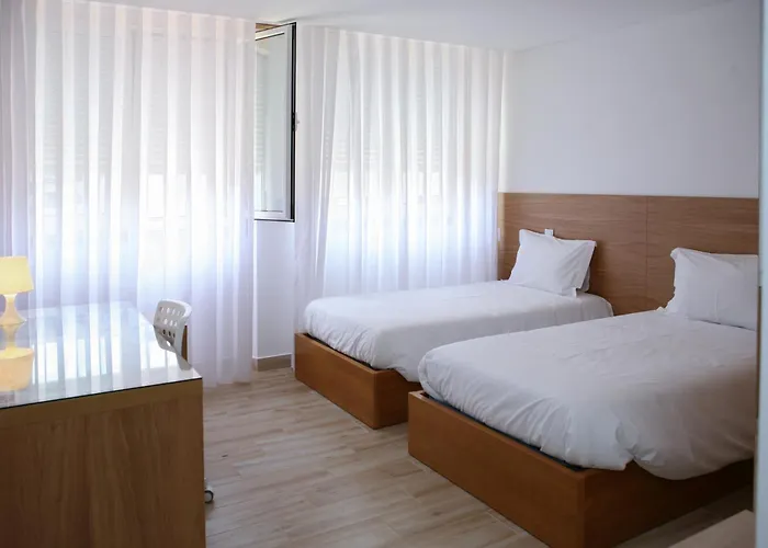 ゲストハウス Central Suites