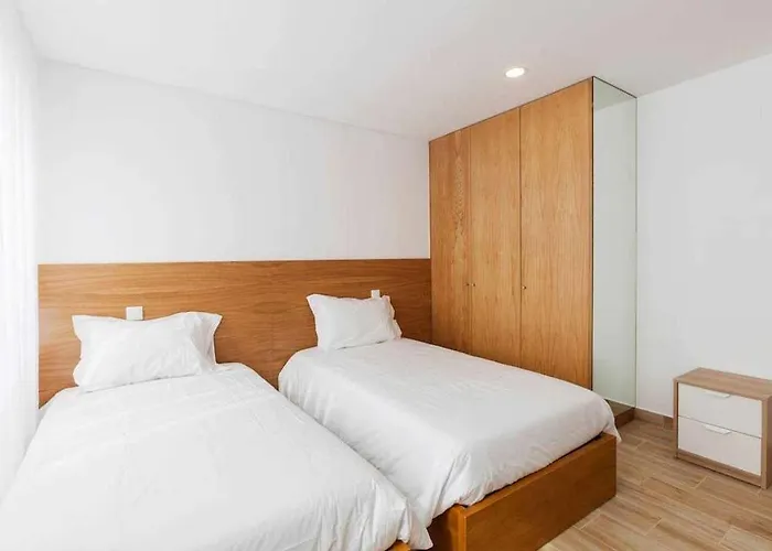 Central Suites 3* São João da Madeira