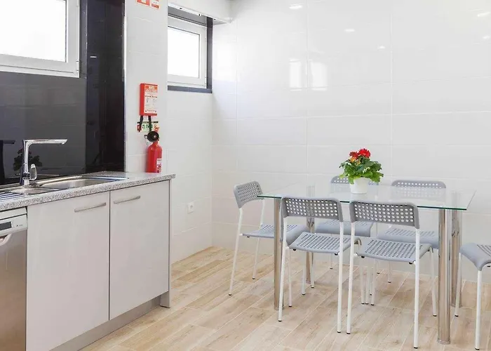 게스트하우스 Central Suites 3*