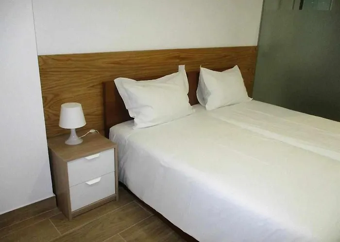 Central Suites 3* São João da Madeira