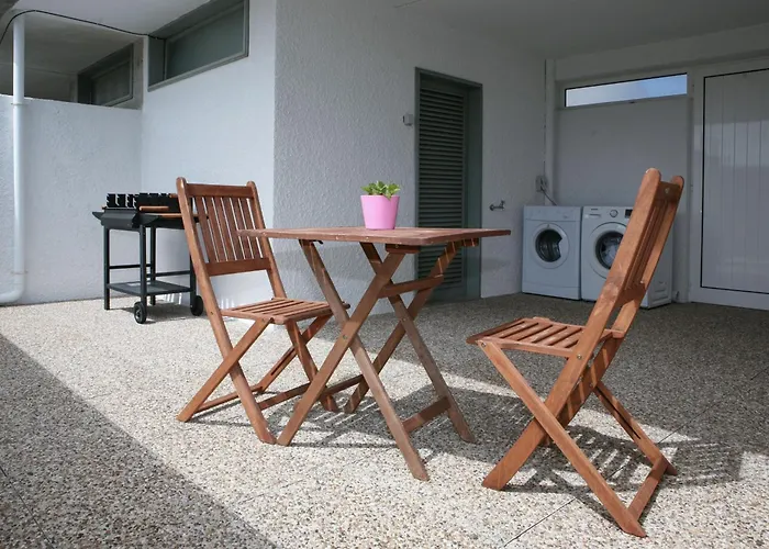 ゲストハウス Central Suites