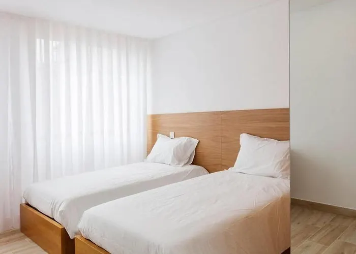 ゲストハウス Central Suites 3*